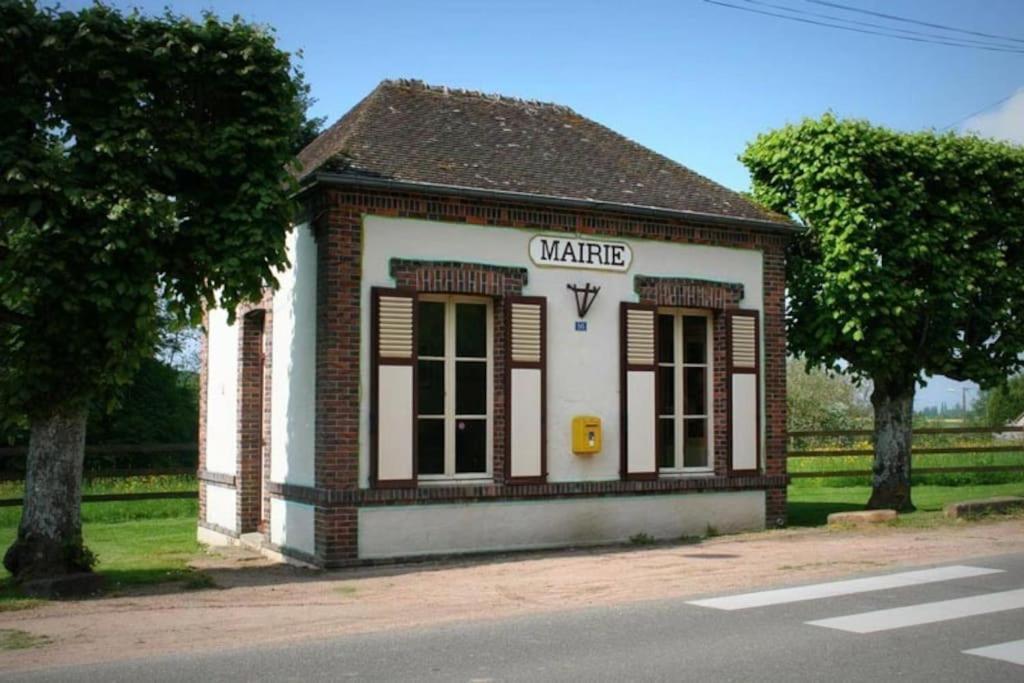Domaine De Tardais, Ideal Famille Avec Piscine Et Nombreux Loisirs Senonches Екстер'єр фото
